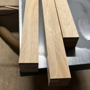 Liimpuit detail A/A Tamm 80x80x900mm